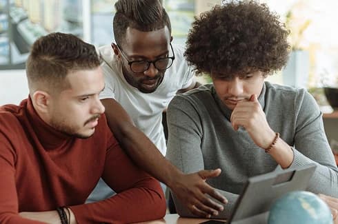 Green tech and the race toward carbon-neutral supply